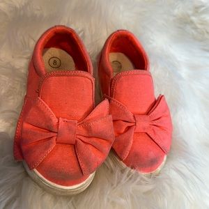 Bright peach bow slip-on’s-8